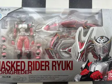 피규아트 가면라이더 류우키