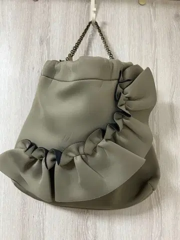 랩처 네이블 체인 호보 백