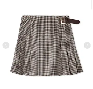 릴리 브라운 사이드 벨트 플리츠 숏 팬츠