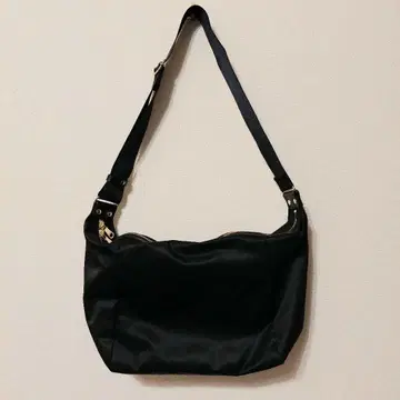 russet 클라우드 나일론 숄더백