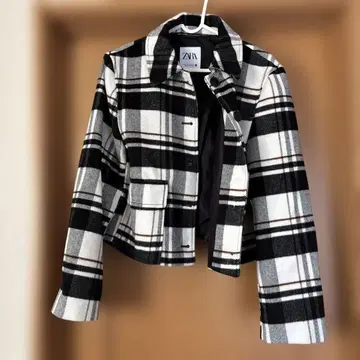 ZARA 크롭 자켓 M 블랙 화이트 체크