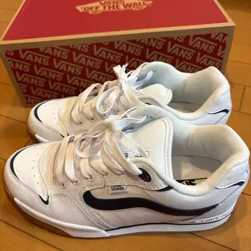 VANS [XLT] 화이트 스니커즈 27.5cm