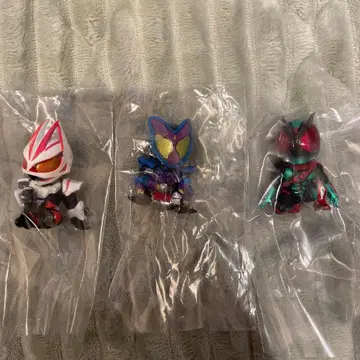 기다림 가면라이더의 경우 3/3종 세트