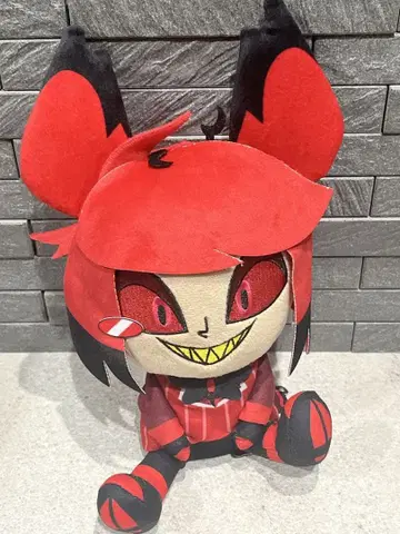 라운드원 한정판 라스버틴 호텔에 어서 오세요 앉은 봉제 인형 알래스터 6