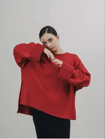 UNOF LAYERED KNIT TOPS