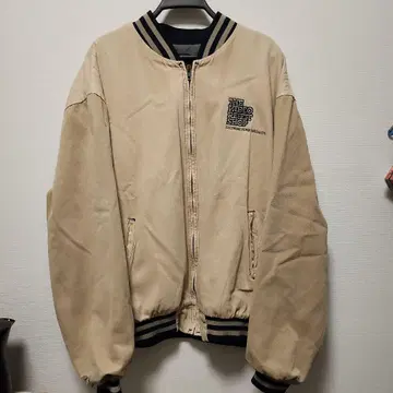 RED KAP 점퍼 베이지 자수 로고