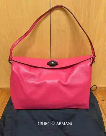Giorgio Armani 핑크 숄더백