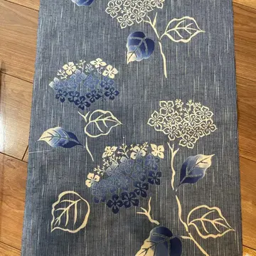 축선 유카타 옷감 수국