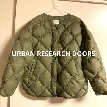 새상품급 어반 리서치 도어즈 라이트 다운 다운 퀼트 노카라 M