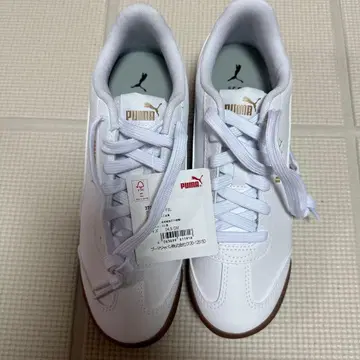 새상품 PUMA SOFTFOAM 화이트 스니커즈