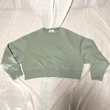 Mika Owen 크롭 맨투맨 그린