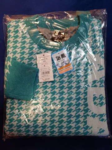 [미사용 새상품] adabat 하운드투스 체크 패턴 안감 부착 스웨터