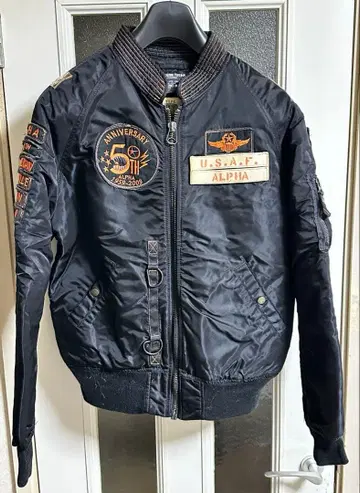 레어 알파 N-2B 플라이트 자켓 50주년 기념 한정판 모델