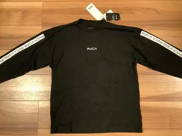 미사용 새상품 RVCA 루카 마우지 콜라보 긴팔T셔츠 롱T