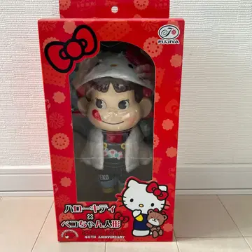 헬로키티 x 페코짱 40주년 기념 인형