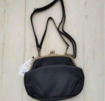 새상품 리즈데이즈 2WAY 가마구치 숄더백 블랙 가마구치