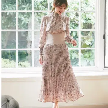 허리 리브 절개 셔링 플라워 프린트 플리츠 원피스 tocco