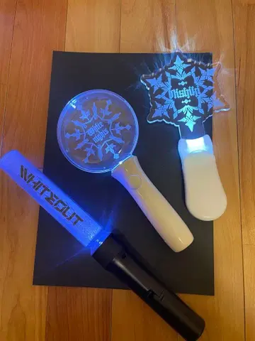 스니스트 니시키군 설백 니시키 응원봉 세트