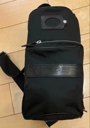 FELISI 바디백 숄더백 페리지 블랙