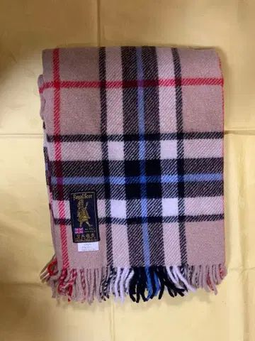 Royal Scot 체크 무늬 울 스톨 125x185cm
