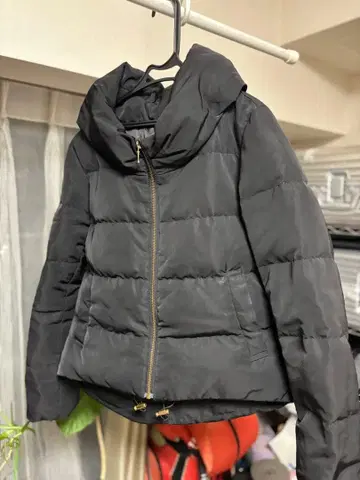 블랙 다운 자켓