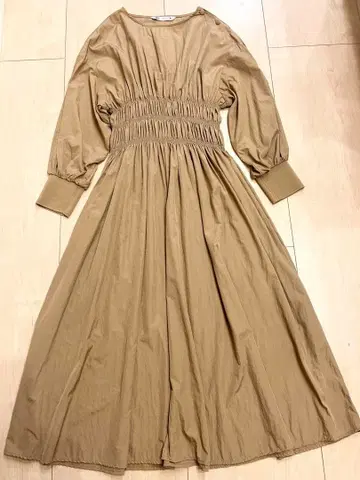 ZARA 자라 롱 원피스 새상품급 M 사이즈 28 긴팔 여성용