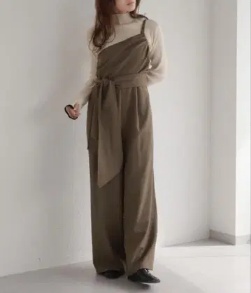 raffime 라피미 리본 포함 원숄더 올인원