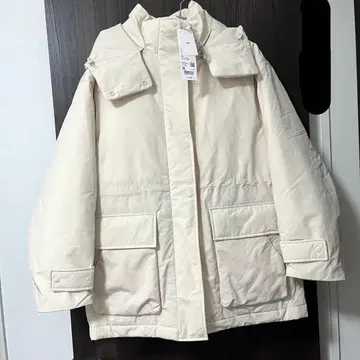 새상품 택 포함 UNIQLO 하이브리드 다운 코트 XL 내추럴