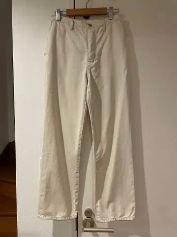 KIJI 화이트 치노 팬츠