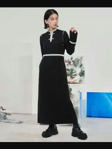 [ 주말 한정 판매 ] HARE 차이나 버튼 니트 원피스 블랙