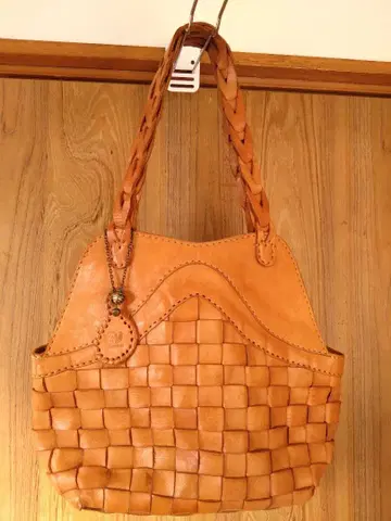 robita 가죽 뜨개질 숄더백