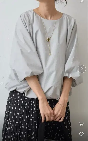 [ 새상품급 ] BEARDSLEY ( 비어즐리 ) 벌룬 소매 블라우스