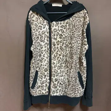 PROPAGANDA 레오파드 무늬 후드티