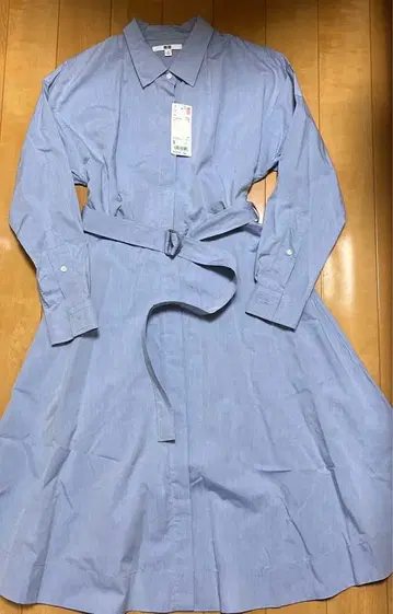 택 포함 미사용 UNIQLO 라이트 블루 셔츠 원피스 S 사이즈