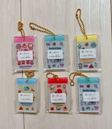 HELLO KITTY 씰풍 아크릴 키체인 컴프 +1 총 6점