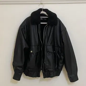 가죽 자켓 보아 옷깃 블랙