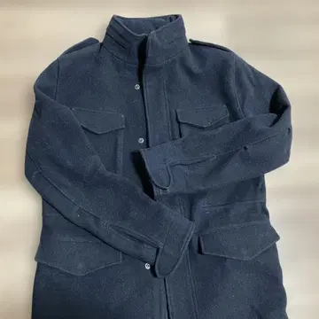 울 스탠드 카라 코트 블랙