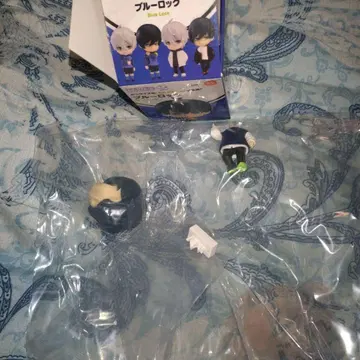 블루 록 넨도로이드 서프라이즈 이사기 사복