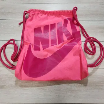 나이키 냅색 핑크 로고 백팩 빅 로고