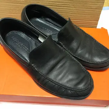 CEDAR CREST 가죽 신발 로퍼