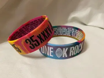 ONE OK ROCK 러버 밴드 35xxxv Tour 2개 세트 판매