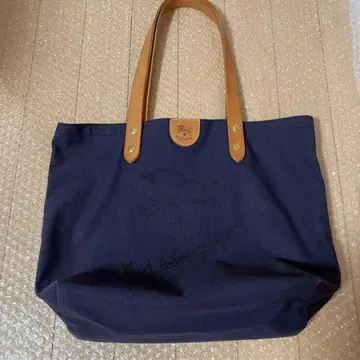 일비종떼 캠퍼스 토트백