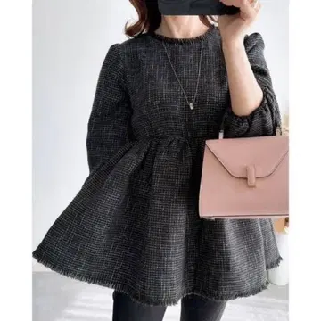 &.NOSTALGIA 트위드 페플럼 상의 졸업식  입학식