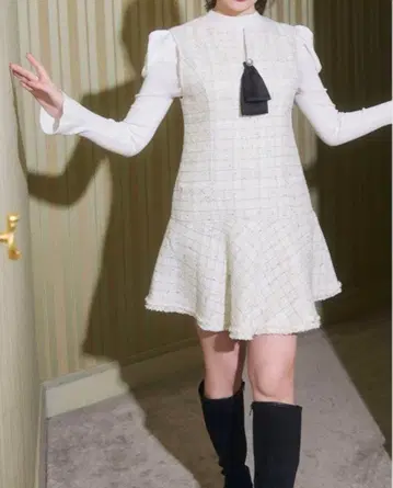 Herlipto Victoria Tweed Jumper Dress M