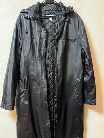 이탈리아 SPORTSTAFF 후드 부착 블랙 롱 코트 46 남녀 공용