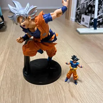 드래곤볼 손오공 피규어 2체 세트