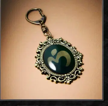 미세스 그린애플 바벨탑 키링 엠블럼 키링