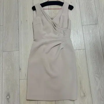 그레이스 콘티넨탈 원피스