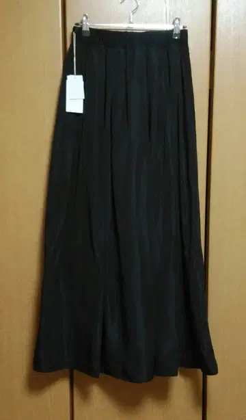 [ 새상품 미사용 ] SELECT MOCA 턱 맥시 플레어 스커트