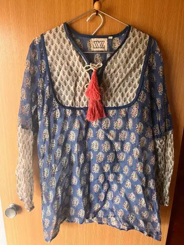 SZ 꽃무늬 태슬 장식 칠부 소매 튜닉 M